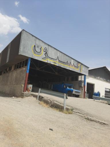 عکس کارخانه اکسیژن، شارژ کپسول گاز مایع و اکسیژن