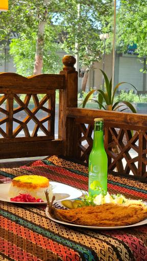 رستوران سنتی جیگر گوشه