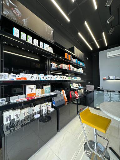 عکس فروشگاه زانیک استور