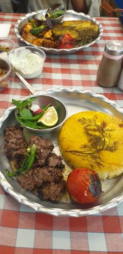 عکس رستوران چوچاق