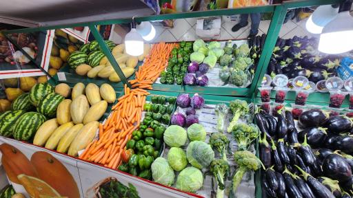 عکس میوه فروشی چهار فصل