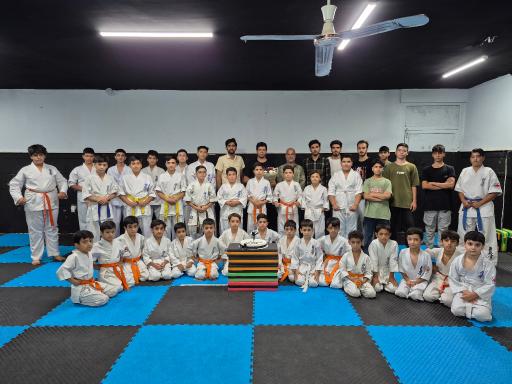 عکس باشگاه کاراته آریارزم 