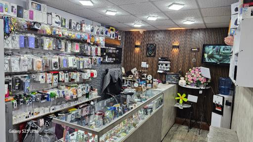 عکس موبایل مسترفون