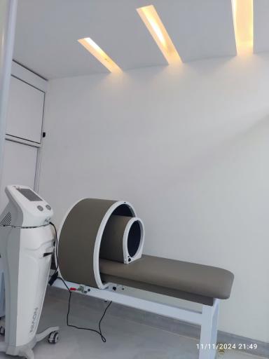 عکس کلینیک فیزیوتراپی یاسین 