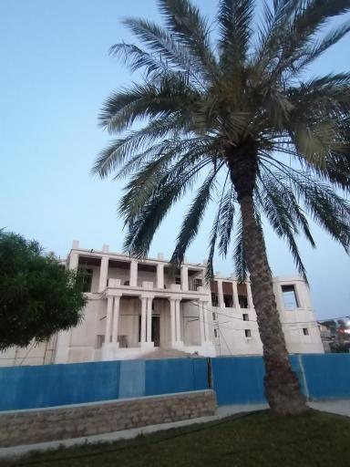 عکس عمارت ملک