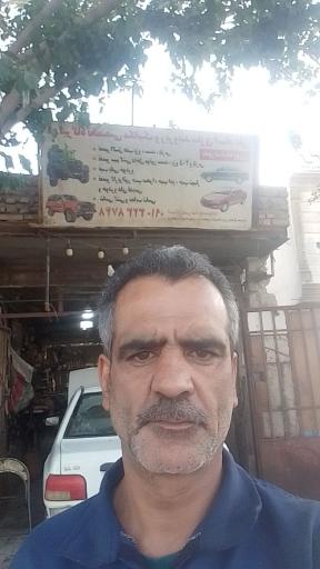 عکس مغازه مکانیکی و زیروبند سازی استادعلی 