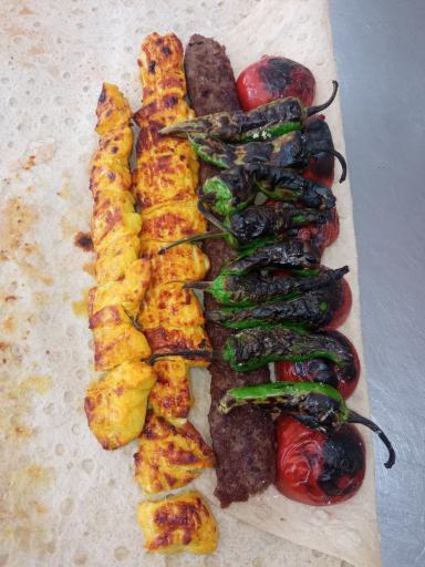 عکس کبابی حضرت