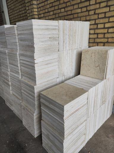 عکس نمایشگاه سنگ صادقی نژاد 