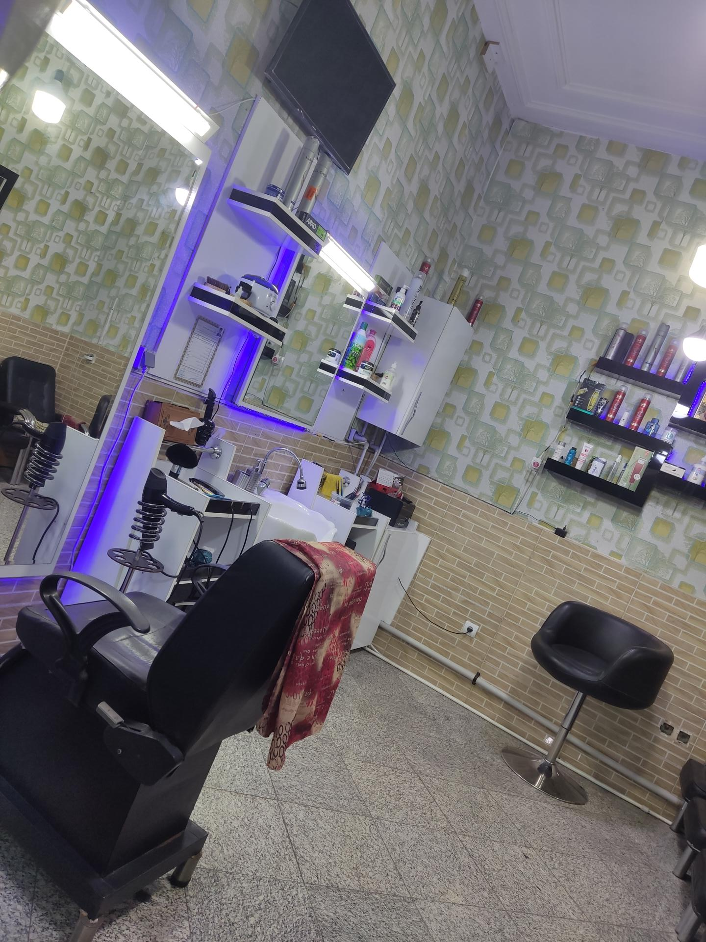 عکس آرایشگاه صادق 