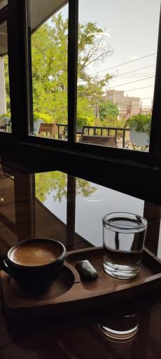 عکس کافه فست فود آلما