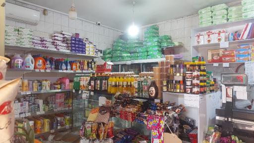 عکس سوپر لبنیات کوشش