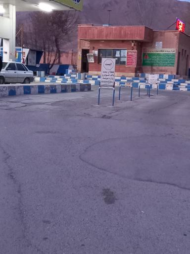 عکس پمپ گاز CNG