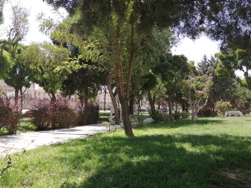 عکس مجموعه تفریحی و شهربازی بزرگ باغ ملت ملارد