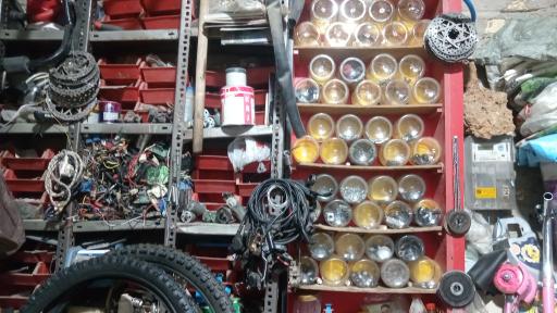 عکس دوچرخه سازی حبیب نیا