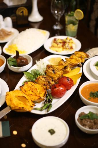 رستوران اکبر جوجه افخمی