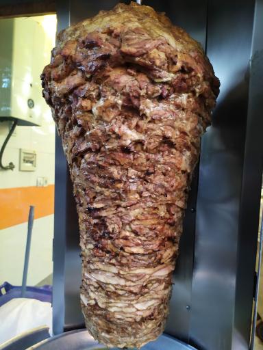 شاورما و فلافل سادات