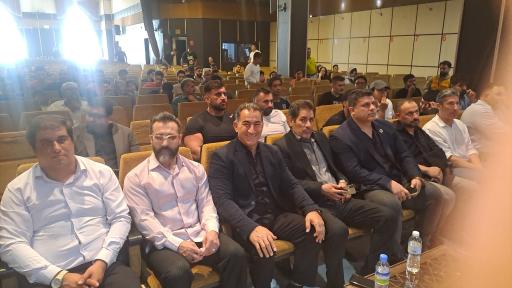 عکس باشگاه بدنسازی روئین تن