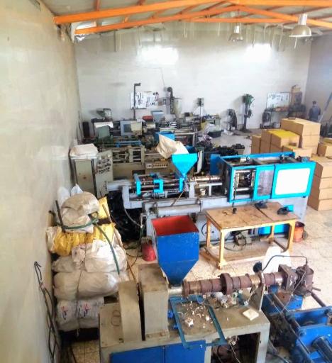 عکس تزریق پلاستیک و قالب سازی صانع صنعت اسپادان 