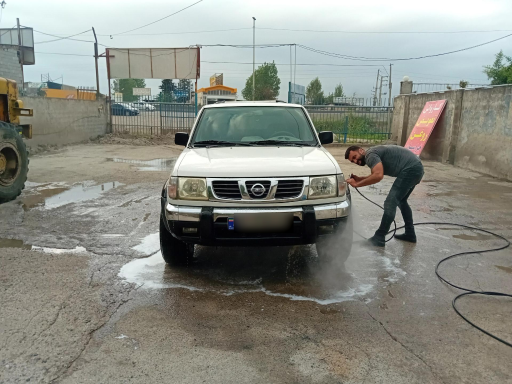 عکس کارواش و تعویض روغنی خراسان