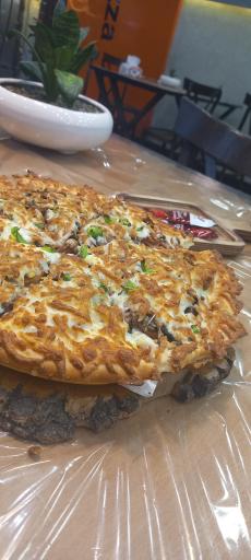 عکس پیتزا خونه ما