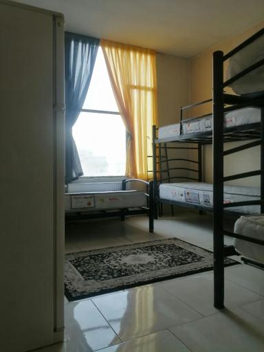 عکس خوابگاه دخترانه آرین دخت