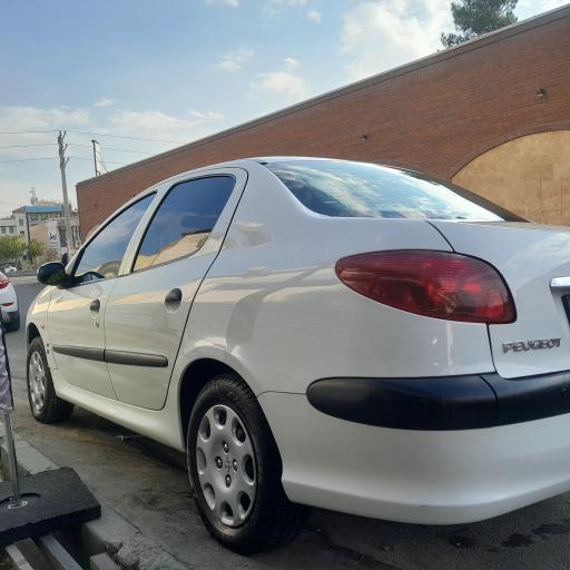 عکس دیتیلینگ پولیش و کارواش مجستی