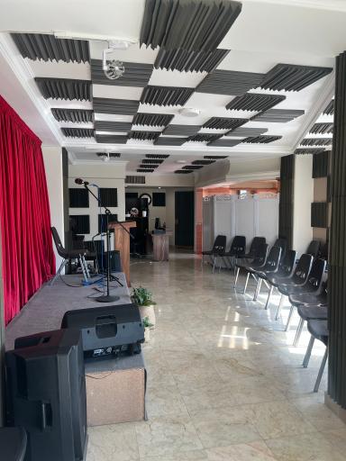 عکس آموزشگاه موسیقی آواز باران