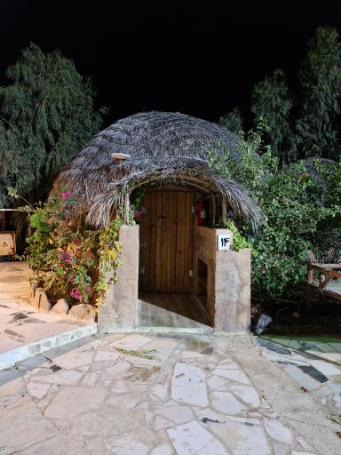 عکس اقامتگاه بومگردی قبیله