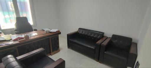 عکس بیمه پاسارگاد نمایندگی نادری