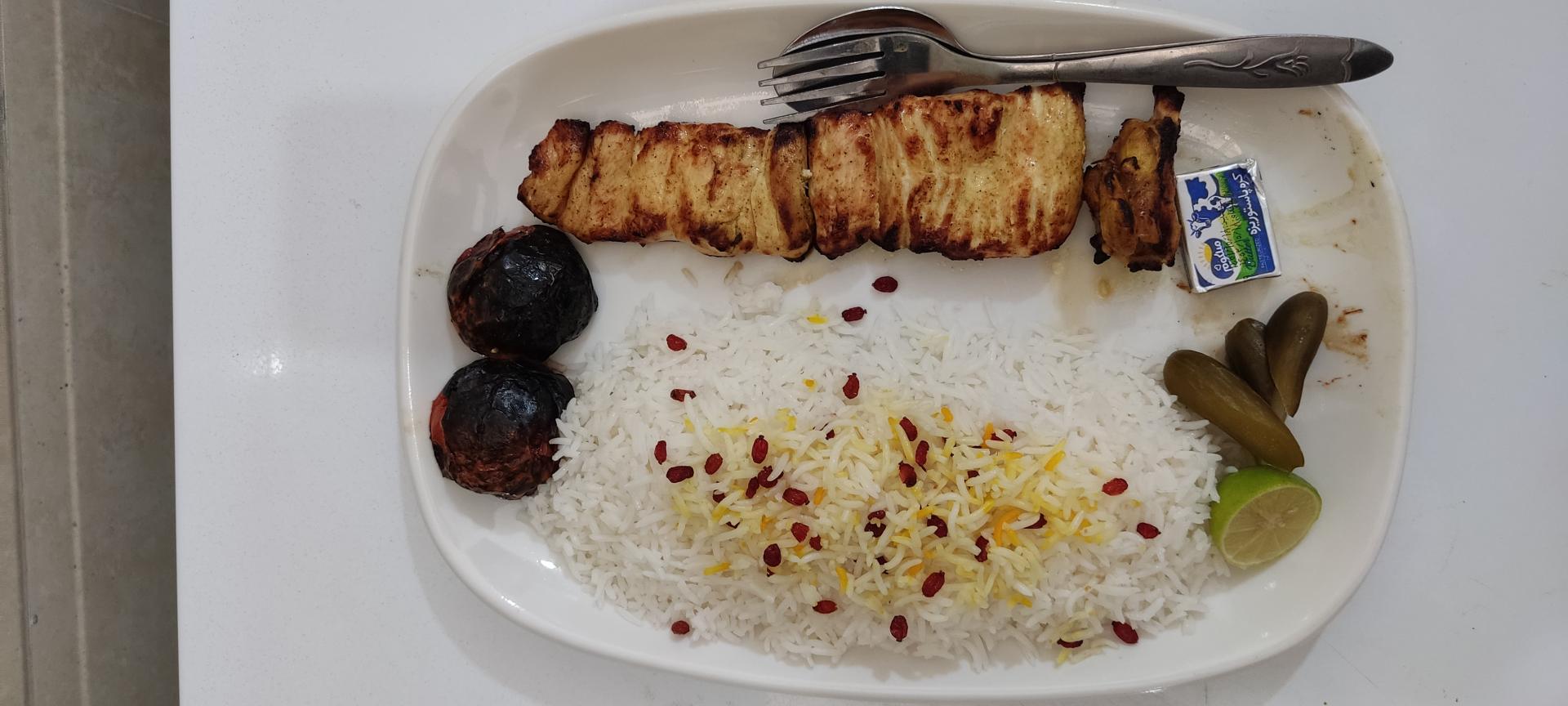 عکس رستوران کی بانو