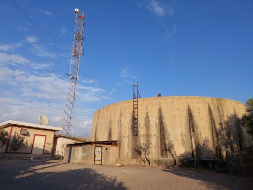 عکس منبع آب لوشان