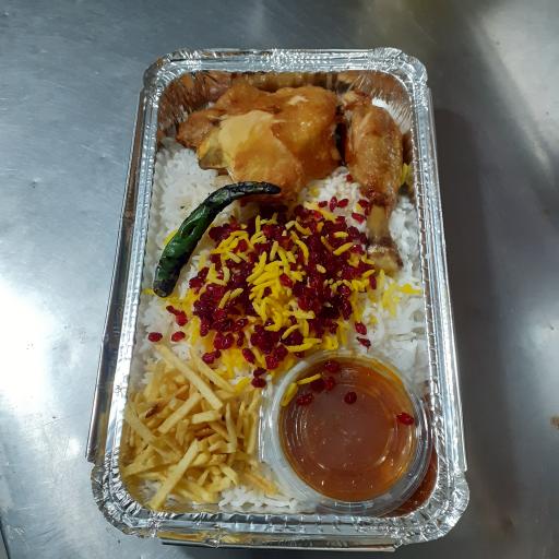 عکس تهیه غذای محمدی