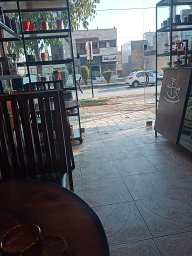 عکس فروشگاه قهوه ارغوان