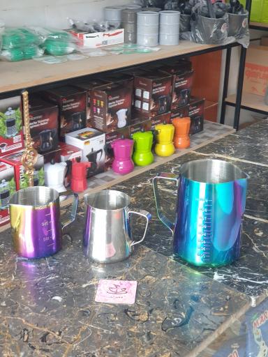 عکس فروشگاه قهوه ارغوان