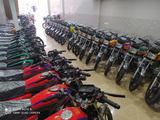 عکس فروشگاه موتورسیکلت قربانی