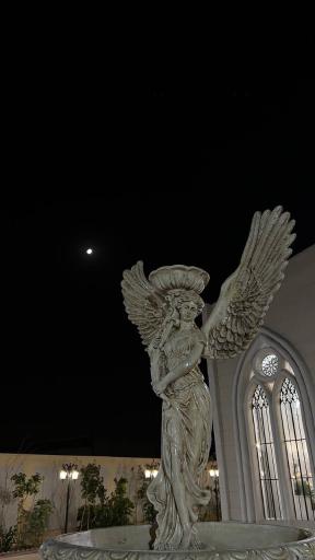 عکس عمارت لاوین