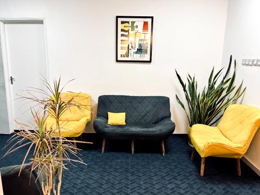 عکس آموزشگاه موسیقی صدا