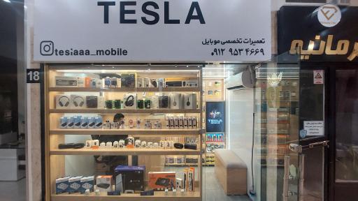 عکس تسلا موبایل