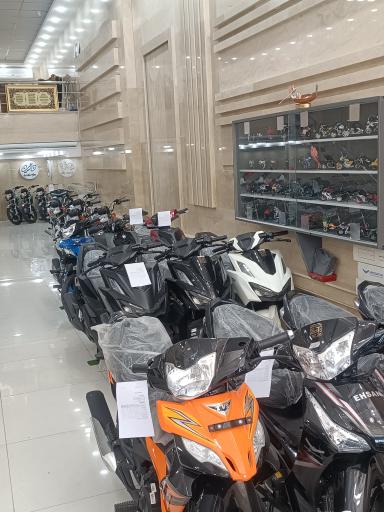 عکس فروشگاه موتورسیکلت قربانی