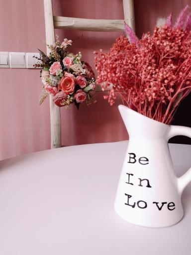 عکس کافه کیک لدوره بهار