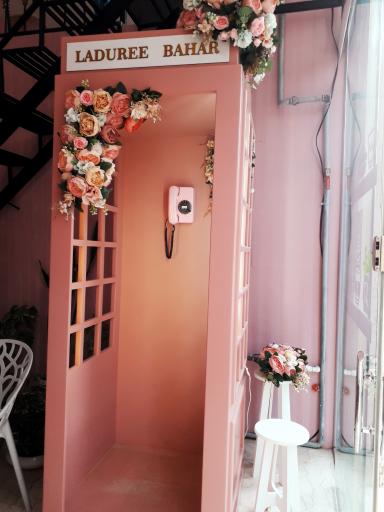 عکس کافه کیک لدوره بهار