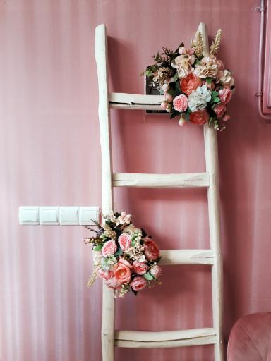 عکس کافه کیک لدوره بهار