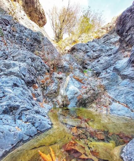 عکس آبشار اول گلاب دره