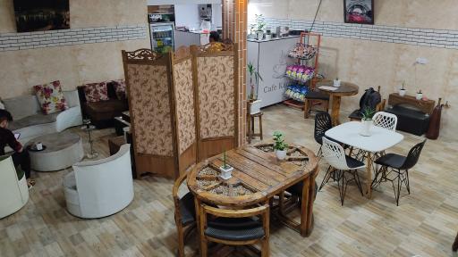 عکس کافه کاکتوس 