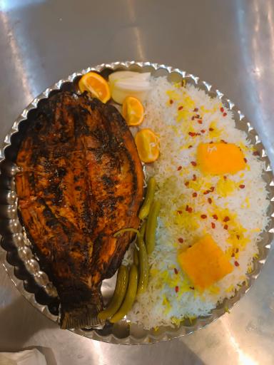 عکس رستوران دانش