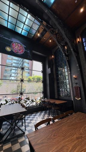 عکس آپوکال برگر