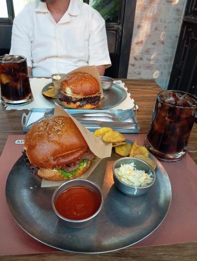 عکس آپوکال برگر