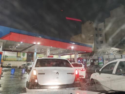 عکس پمپ بنزین (بنزین و گازوئیل)