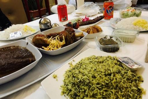 عکس رستوران حسن رشتی لنگرود
