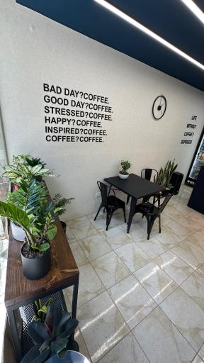 عکس فرشادی کافی